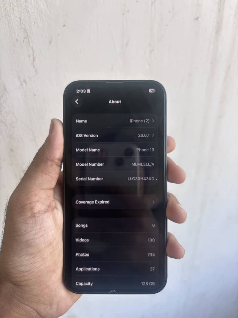 Apple iPhone 13 4