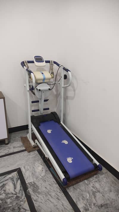 Treadmill 3 in One, Dubai Imported, Foldable, Belly trimmer, Viberator