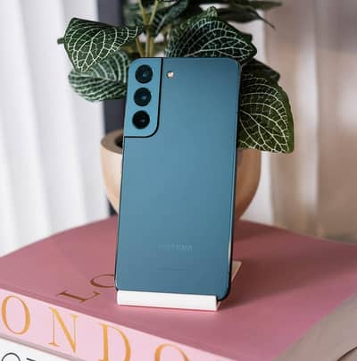 sumsang s22 official pta full boxx 8 128 2 mah phly boxx open kiya hai