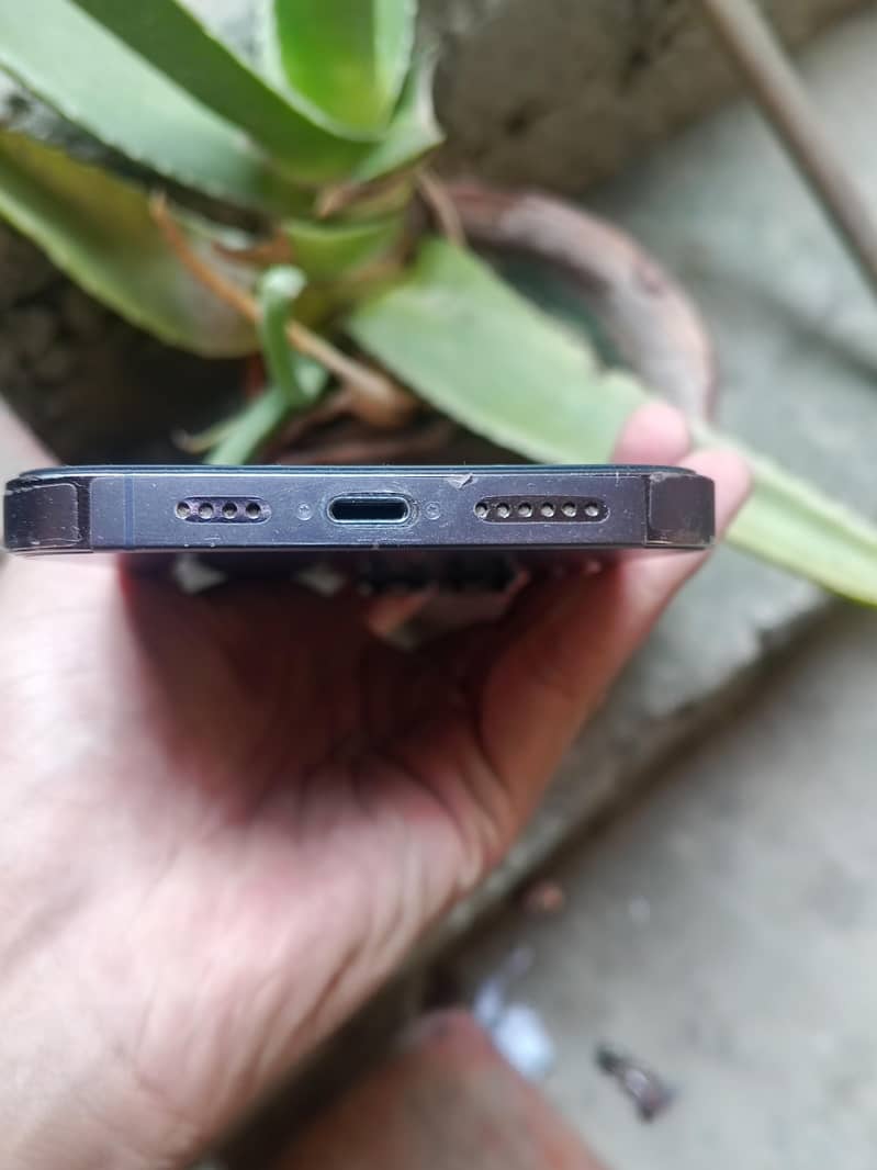 iphone 14 pro max 3