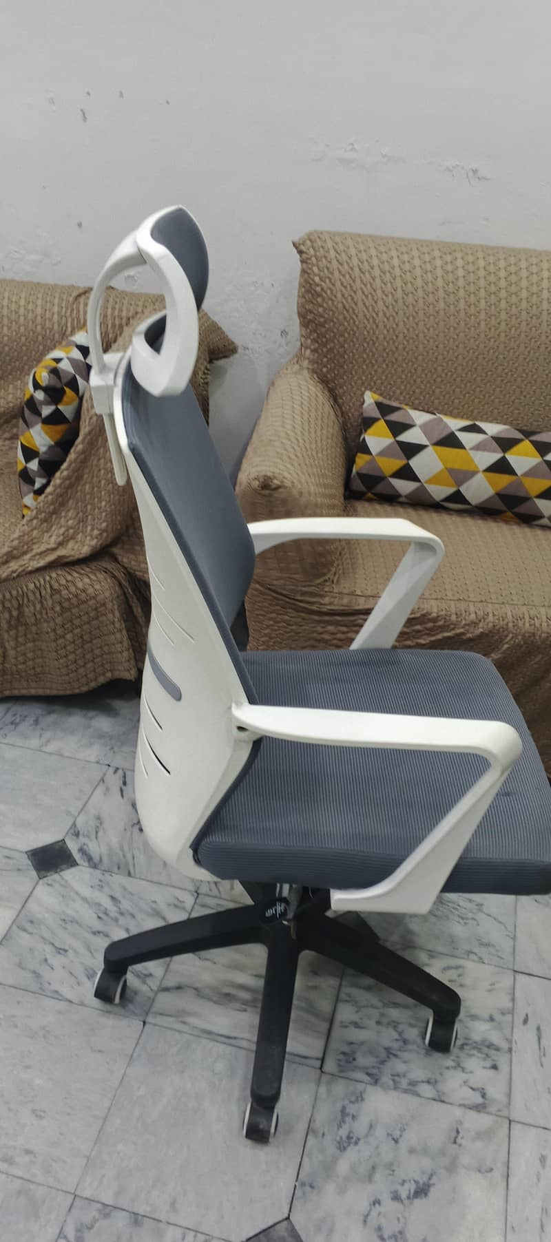 executive chair 2