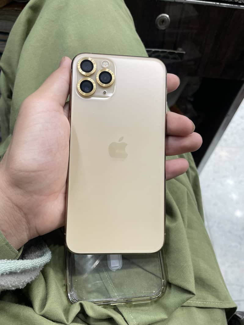 Apple iPhone 11 Pro 1