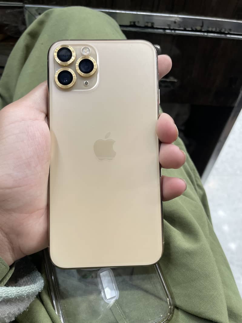 Apple iPhone 11 Pro 6