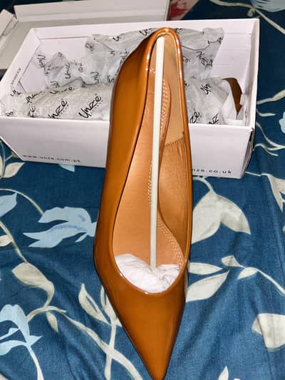 formal pumps