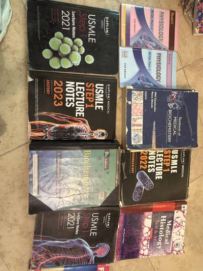 Medical / USMLE Books for sale - kaplan, ryans, biochemistry and histo