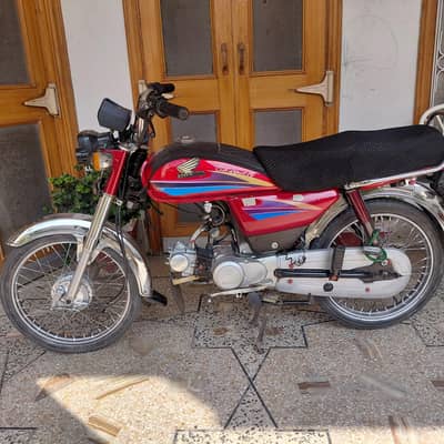 cd 70.   ,restored bike,all thing working,battery new with warranty