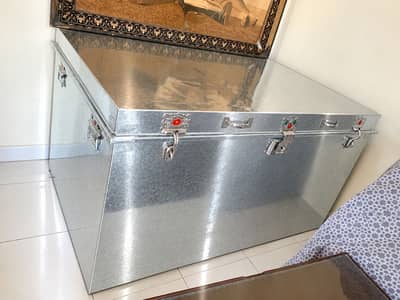 Large Steel Storage Peti / Trunk – Large Metal Box