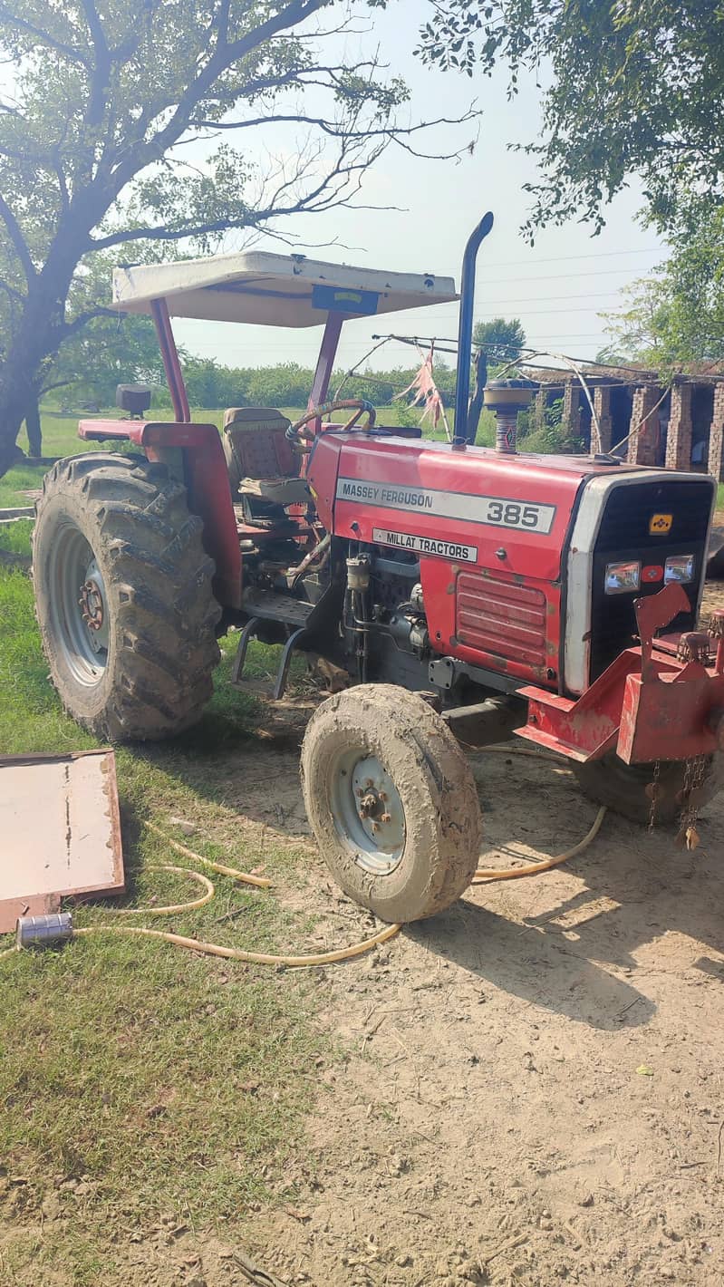 Millat 385 Tractor 1