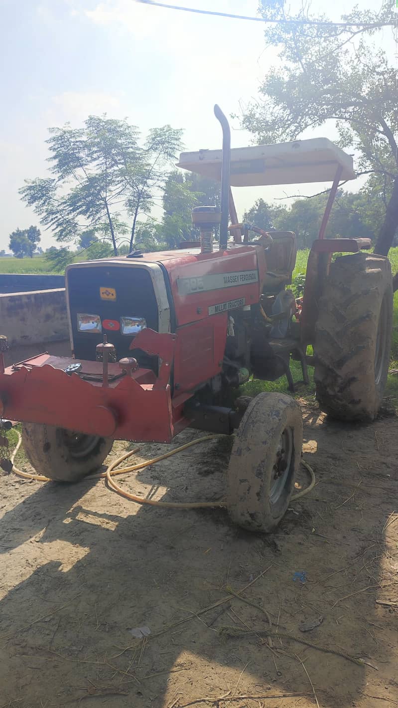 Millat 385 Tractor 4