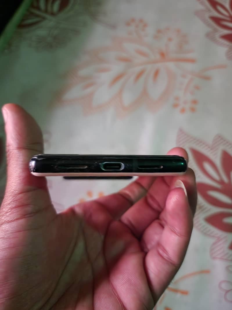 Google Pixel 6a 1
