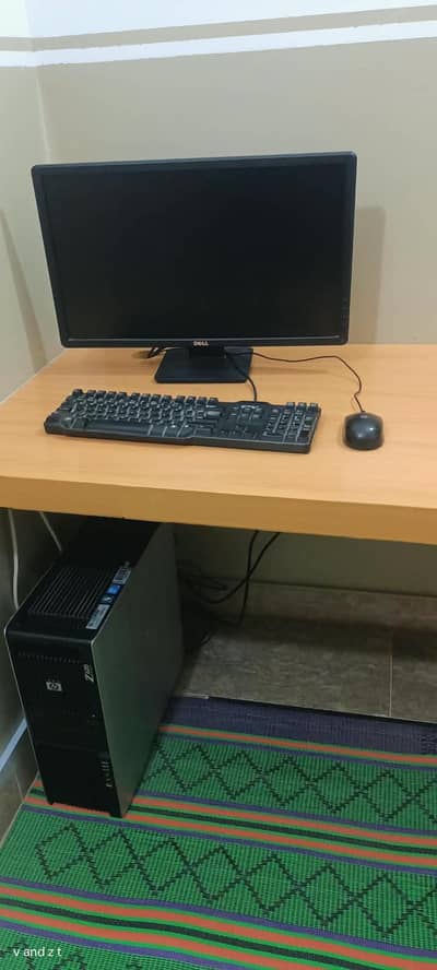 HP Z600 Workstation + LCD