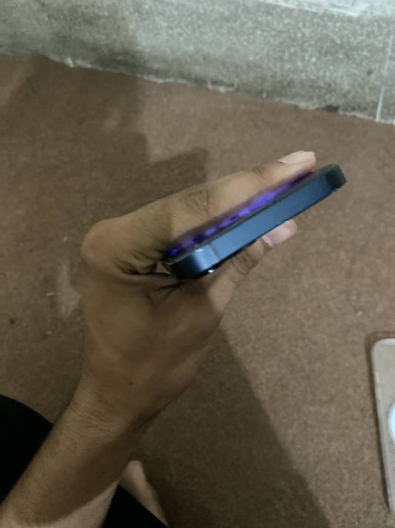 iphone 13 4