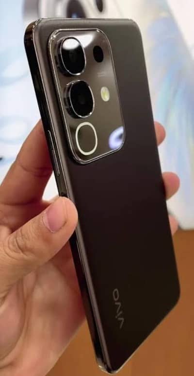 Vivo Y29
