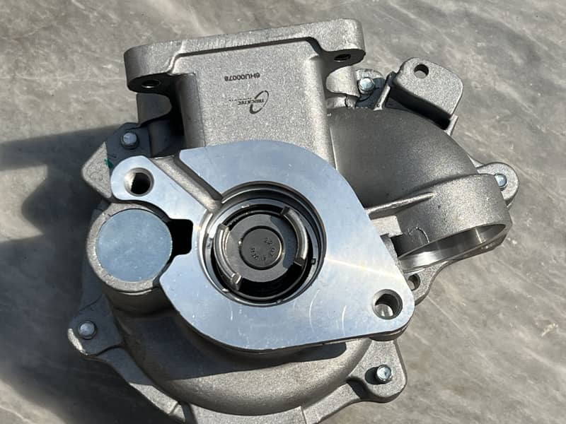 BMW E90 Coolant Pump 4
