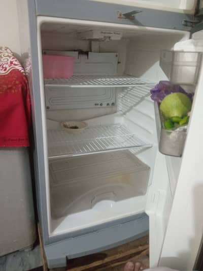 Dawlance Fridge for sale