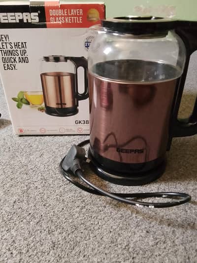 Geepas electric kettle