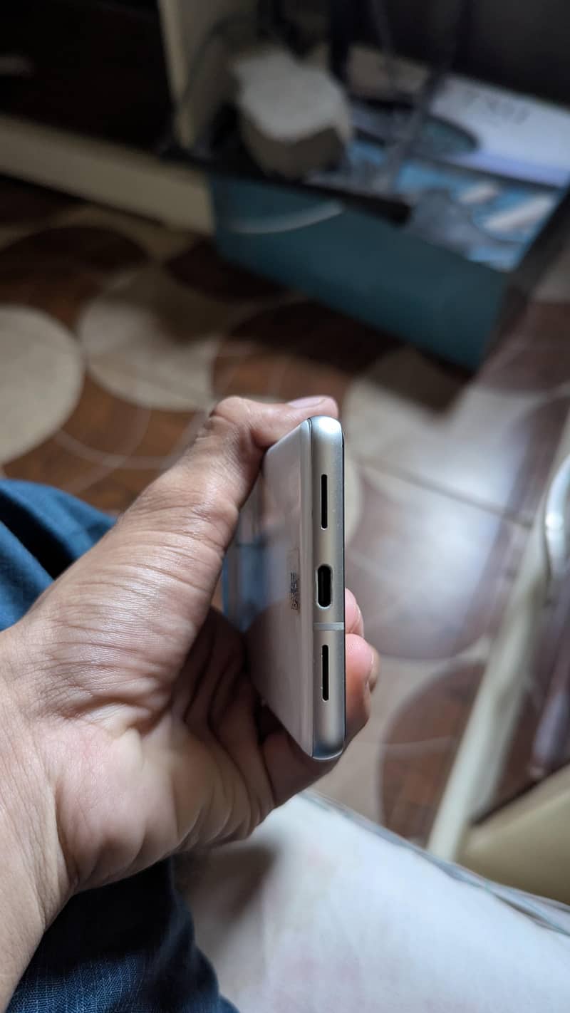 Google Pixel 7 2