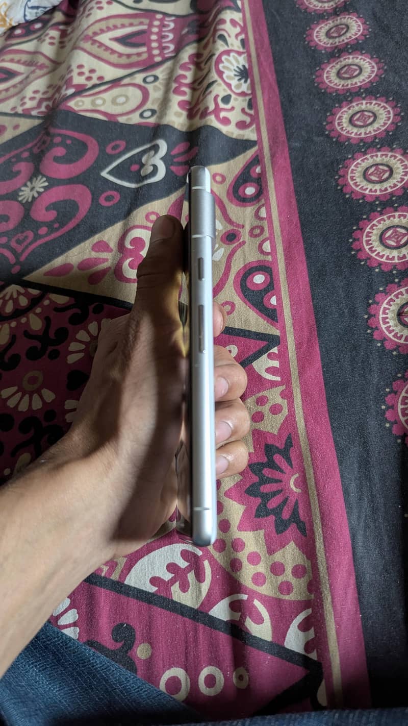 Google Pixel 7 3