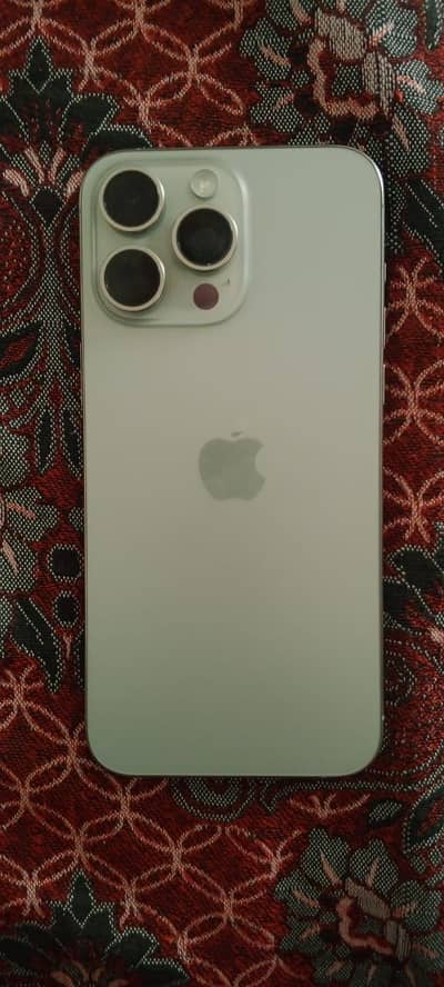 Apple iPhone 15 Pro Max
