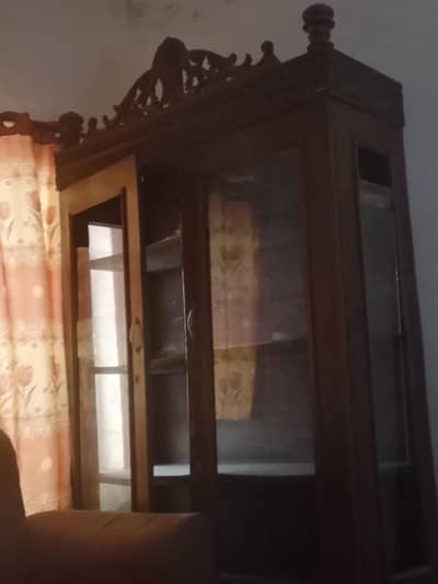 Wood Almari