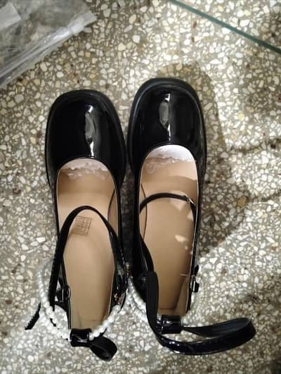 SHEIN Black Glossy Mary Jane Pumps | CN39 | Brand New