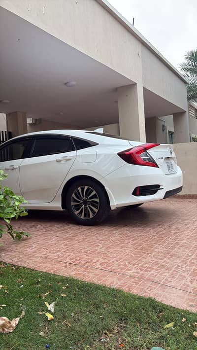 Honda Civic Oriel 2021