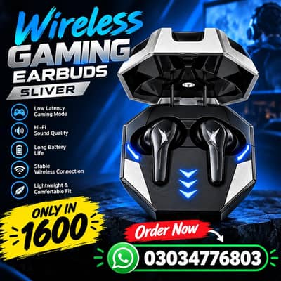 Wireless gaming earbuds