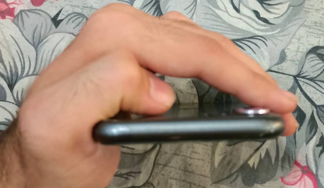 Apple iPhone 11 2