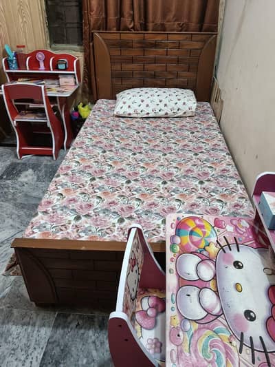single bed set with mattress excellent condition