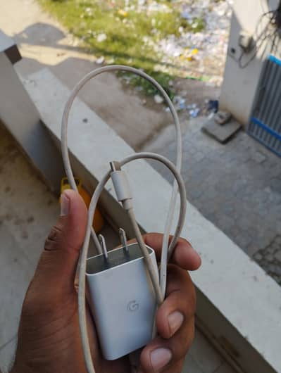 Google pixel Ka charger hi 30 watt Ka orgninal
