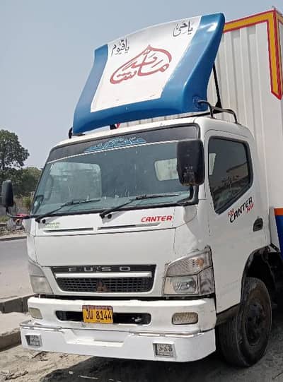 Mitsubishi Fuso Canter 20ft container