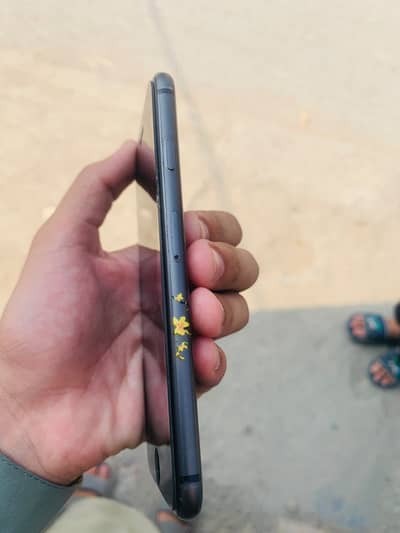 Apple iPhone 8