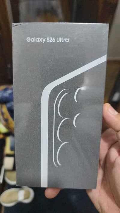 Samsung Mobile S26 Ultra Box Packed