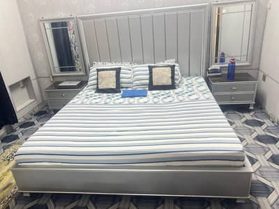 Luxury King Size Bed Set with Side Tables & Integrated Wall Mirrors