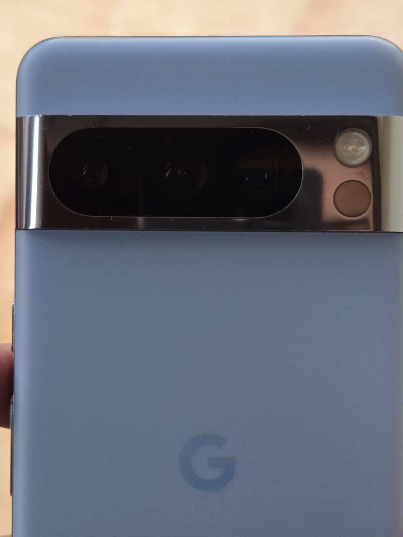 Google Pixel 8 Pro 9