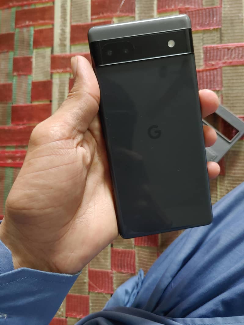 Google Pixel 6a 1