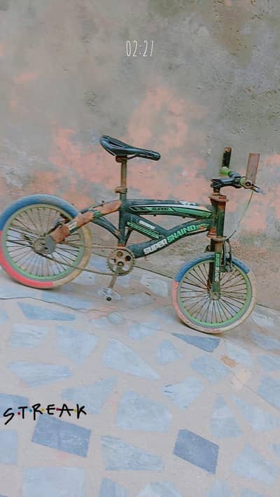 Complete bicycle for sales or prize 2000Rs form mehmood boti Lahore