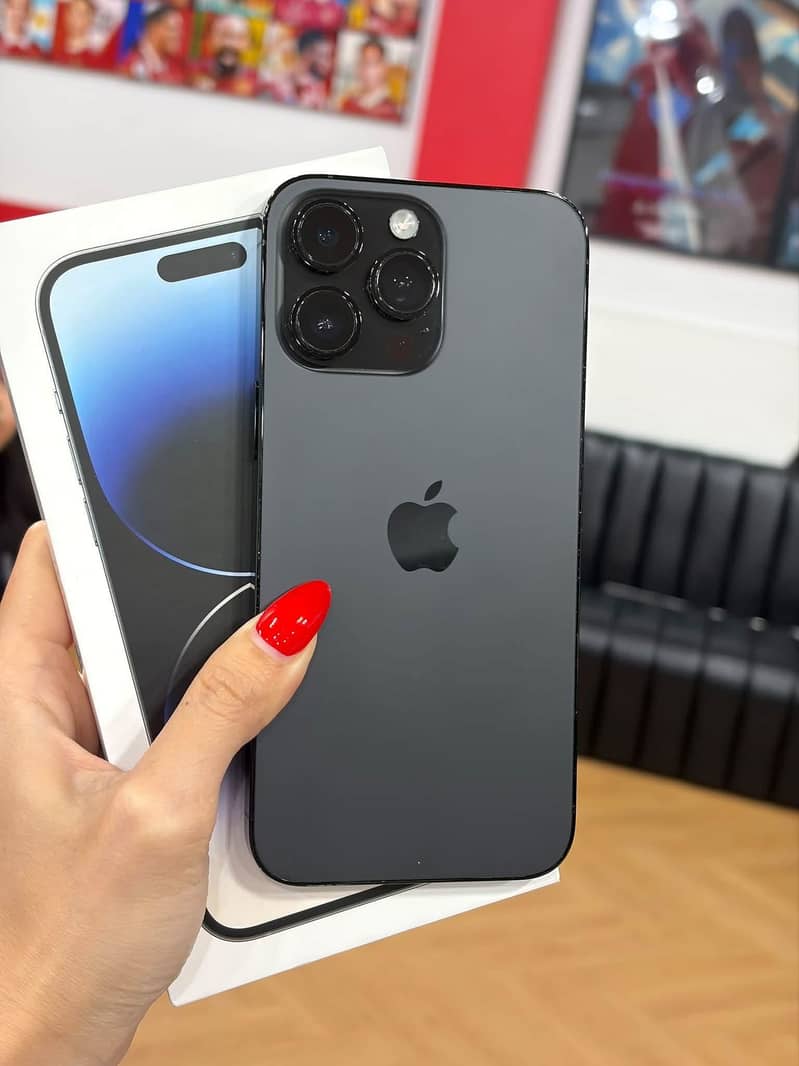 iPhone 14 Pro Max 2