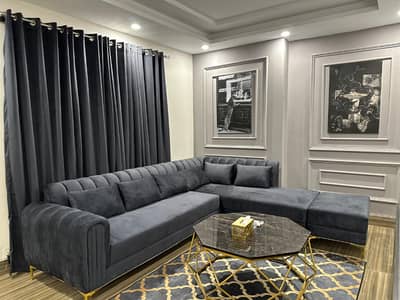Per day two bed room apartment available luxury Furnished family apartment