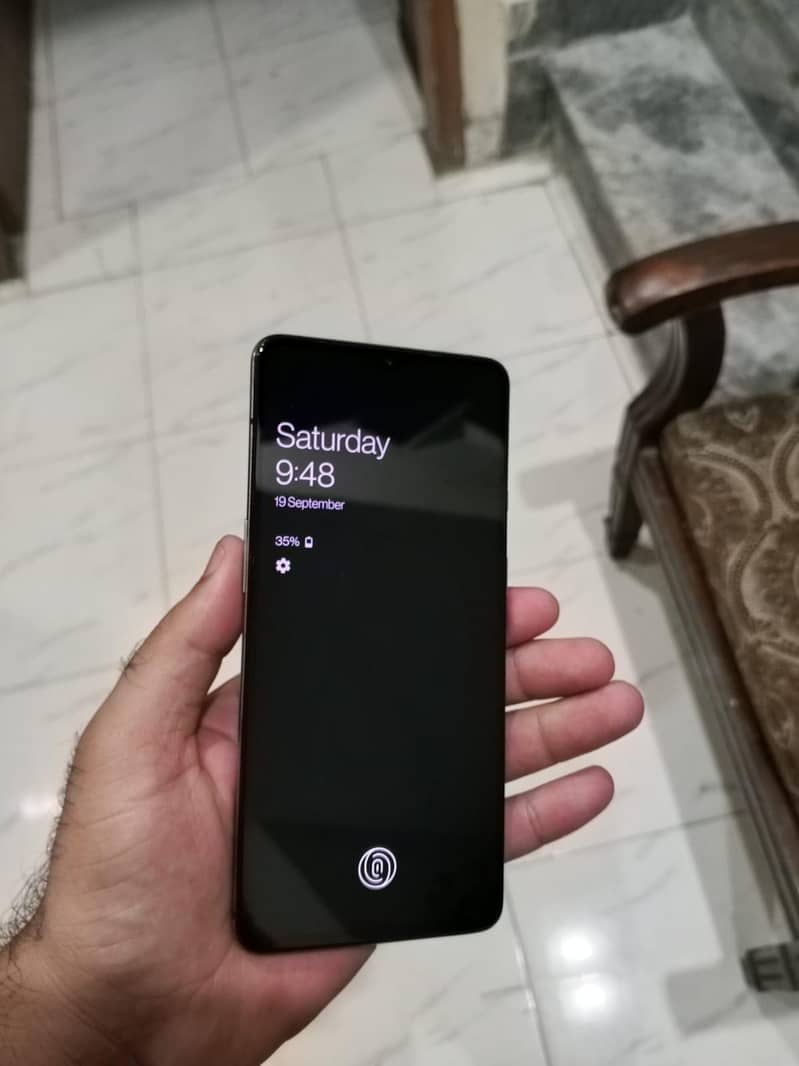 One Plus 7T 1