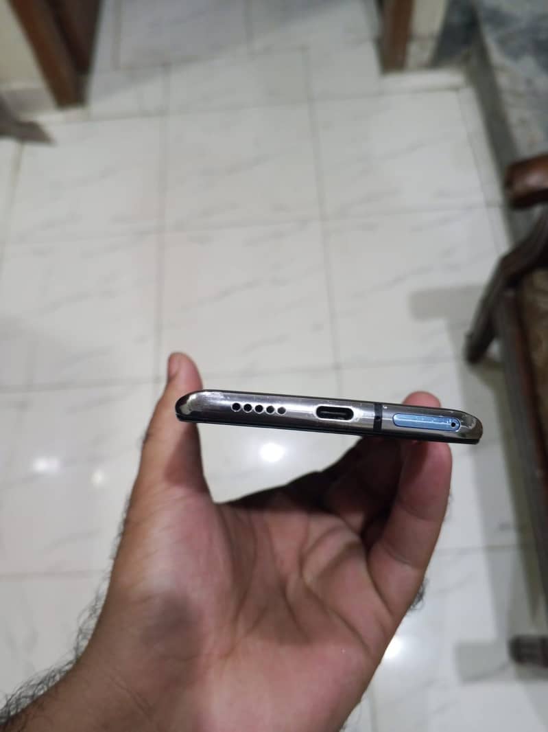 One Plus 7T 4