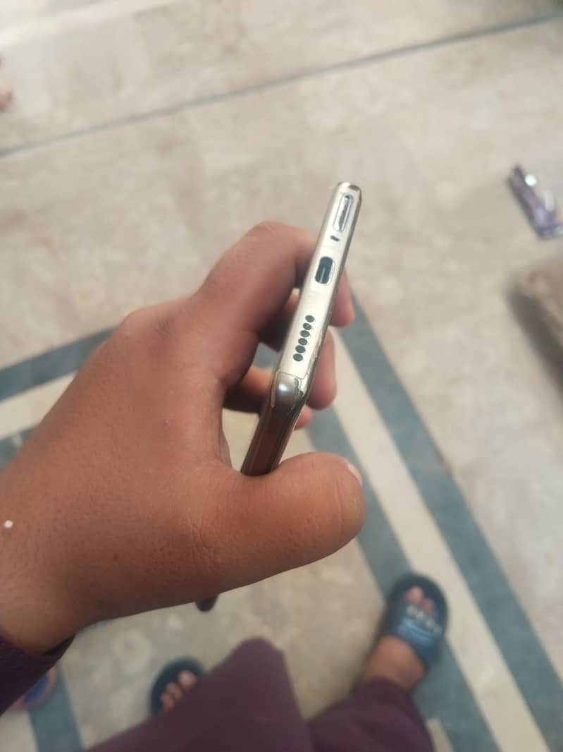 Tecno CAMON 40 Pro 3