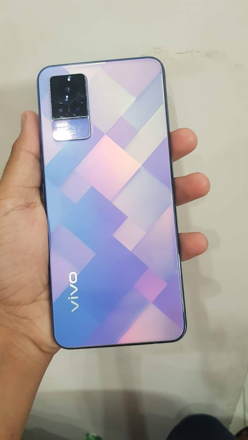Vivo V21e 1