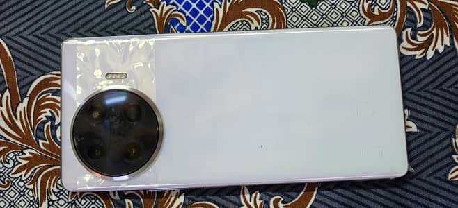 Tecno Spark 20 Pro Plus 16+256Gb