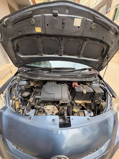 Toyota Belta 2006