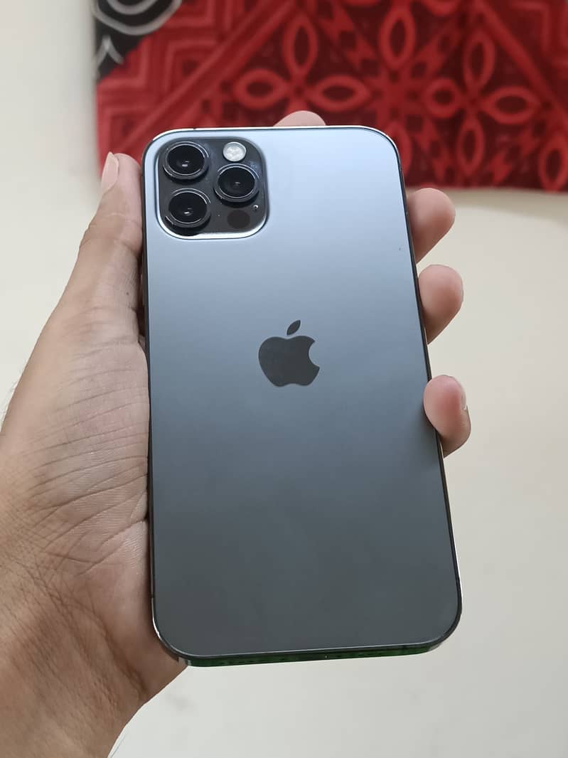 Apple iPhone 12 Pro 0