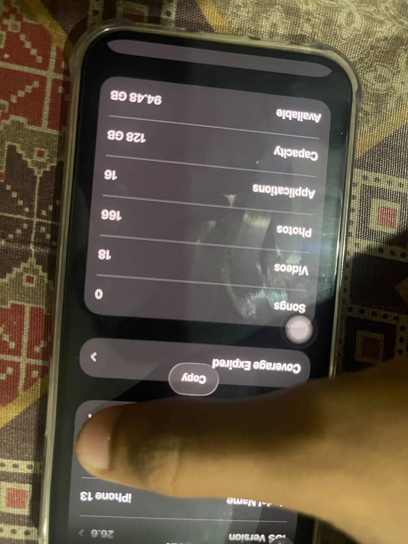 Apple iPhone 13 8