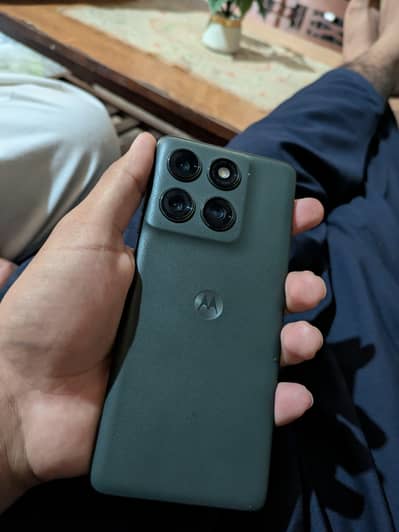 Motorola edge 2025