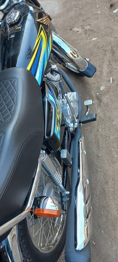 HONDA CG 125 FOR SALE-URGENT-NEED MONEY