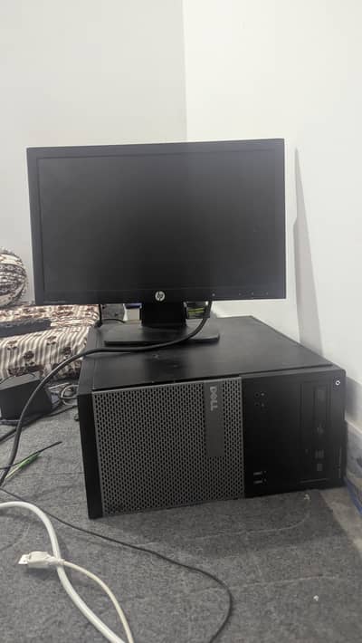 dell tower core i5.4th gen. with 17 inch hp screen